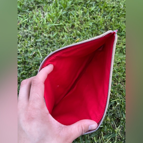 Dooney and Bourke Cosmetic bag - Picture 4 of 5